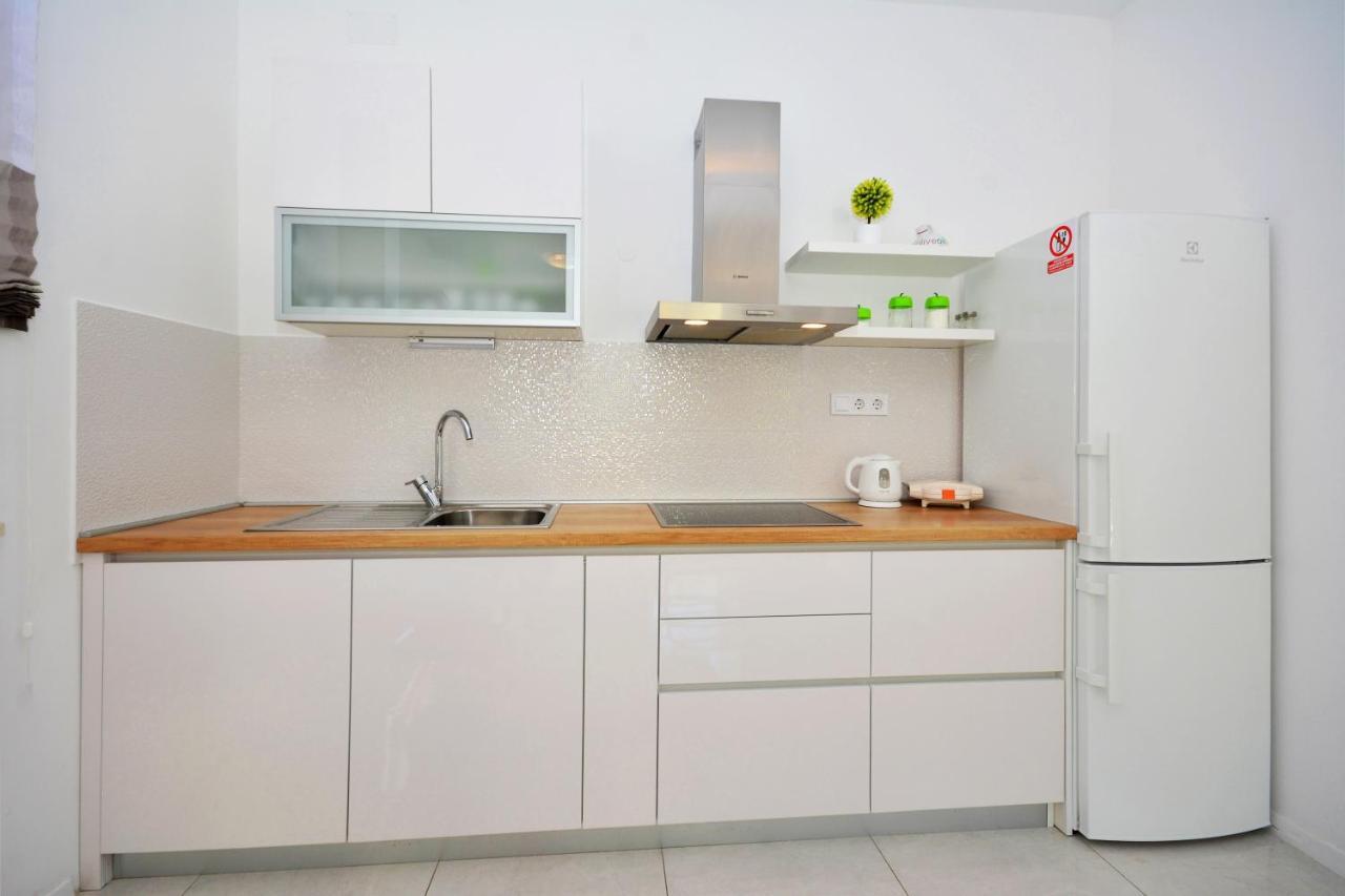 פודסטראנה Seas The Day Apartments מראה חיצוני תמונה