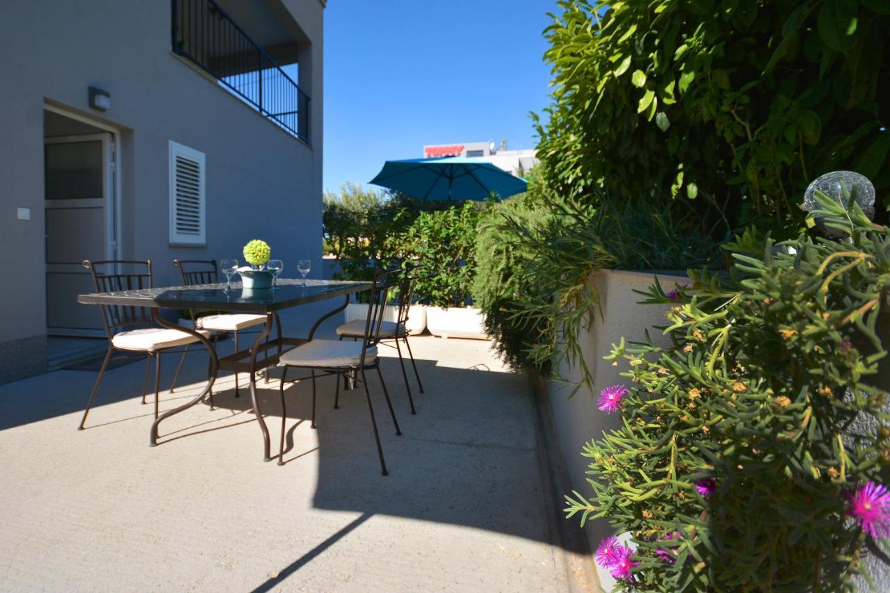 פודסטראנה Seas The Day Apartments מראה חיצוני תמונה